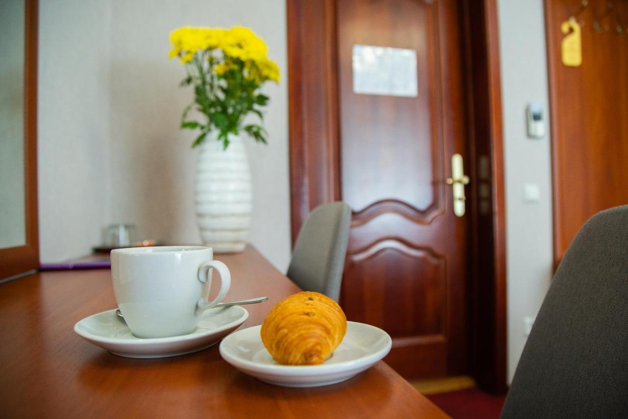 Grand Christer Hotel Kiev Ngoại thất bức ảnh
