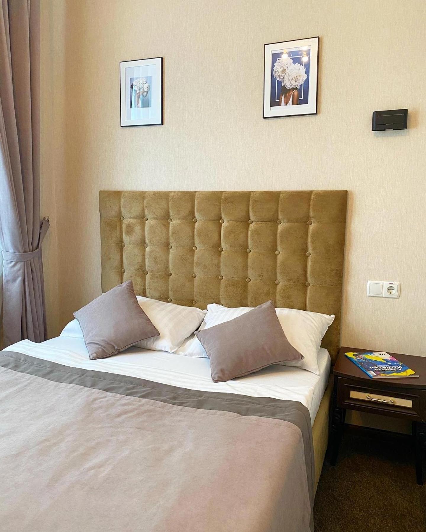 Grand Christer Hotel Kiev Ngoại thất bức ảnh